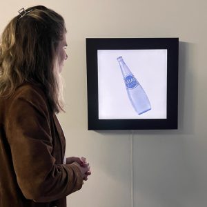 Rafael Lozano-Hemmer Botella de Castigos, 2022 Raspberry Pi, square flat screen, aluminum frame 24.41 x 24.41 x 3.54 in Edition of 6, 1 AP